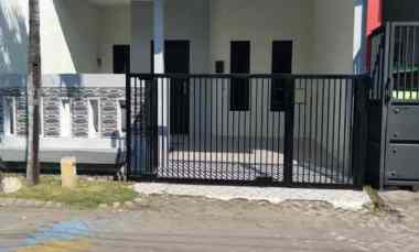 Rumah Griya Pesona Asri Medokan Ayu Rungkut Nego