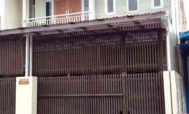 rumah gunung batu dekat tol pasteur bandung