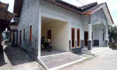 Rumah Hook Murah di Srimulyo Piyungan Bantul Jogja
