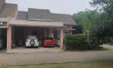 rumah hook sudut metland transyogi