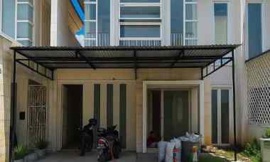 rumah imperial beach pakuwon city minimalis siap huni