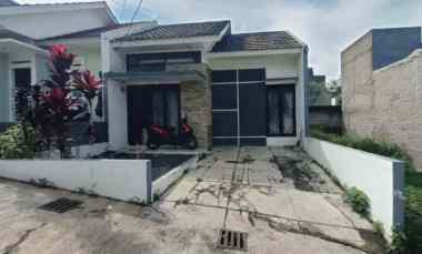 gambar rumah impian di kota bandung dekat pasar ujungberung