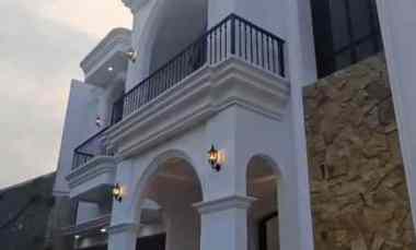 rumah jakarta selatan jati padang