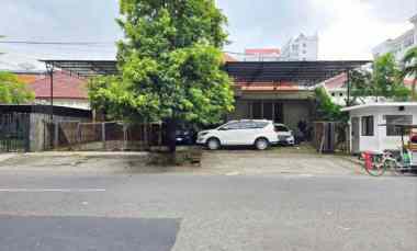 rumah jalan juwono strategis