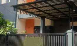 Turun Harga Dijual Rumah 2 Lantai di Perum Jambangan Surabaya