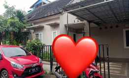 Rumah Cantik Dijual di Jalan Bunga Kopi Suhat Kota Malang