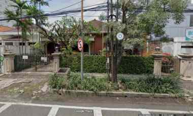 Rumah jl Diponegoro Strategis, Nol Jalan Raya