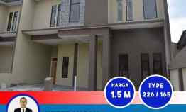 Rumah Siap Huni 2 Lantai Lokasi di Pusat Kota jl Kelapa Sawit Harapan