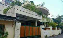 Rumah di Kebon Jeruk Mewah 2.5 Lt Furnished di Rawa Belong