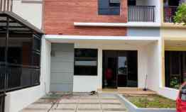 Rumah 3 Lantai Murah dekat Kampus UIN Ciputat Tangerang Selatan