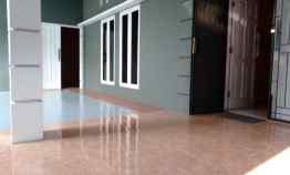 Rumah Besar Siap Huni Hal Luas Pinggir di Jln