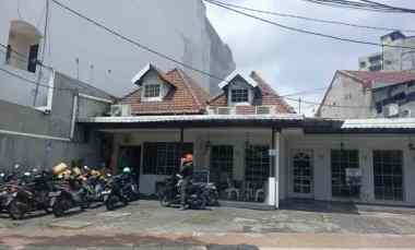 rumah jl sumatra cocok buat usaha strategis