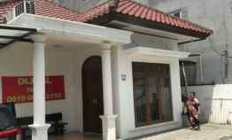 Dijual Rumah Bisa untuk Kantor di jln Gatot Subroto