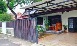 Rumah di Komplek Elite Waringin Permai Jatiwaringin Jakarta Timur