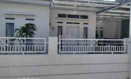 rumah jln paniisan pameungpeuk