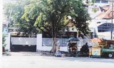 rumah karangmenjangan kawasan segitiga mas zona bisnis