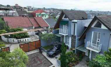 Rumah Cantik Terawat Jual Full Furnished di Cibaligo Cihanjuang