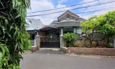 Rumah Keren Siap Huni di Malaka Sari, Klender, Duren Sawit