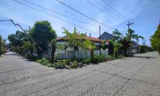 Turun Harga Lagi Dijual Rumah Hitung Tanah di Ketintang Surabaya