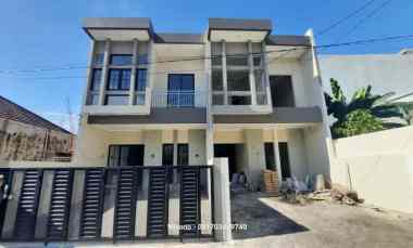 rumah klampis anom klampis indah wisma mukti surabaya