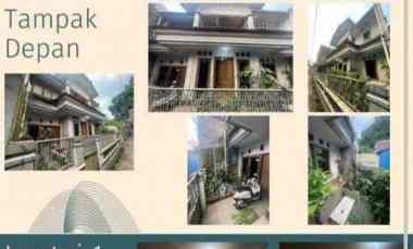 rumah klasik 2 lantai s