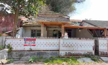 rumah komplek bukit cipageran lt luas shm