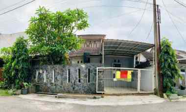 Rumah Komplek Graha Alamanda Cibeber Hadap Timur, SHM
