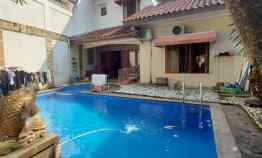 Rumah Mewah Swimming Pool 2 lantai Dalam Komplek Patmawati Cilandak
