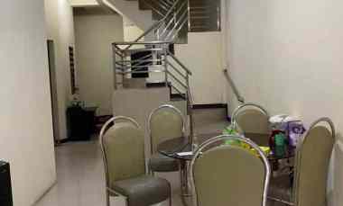 rumah kos di kalijudan 3 lantai full