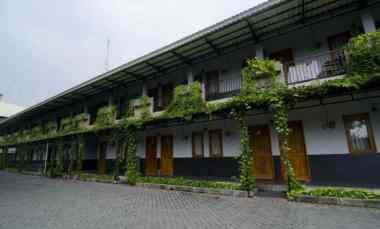 rumah kost guest house aktif lontar dekat pakuwon mall