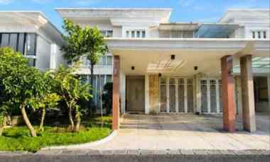 rumah la riz pakuwon indah strategis siap huni