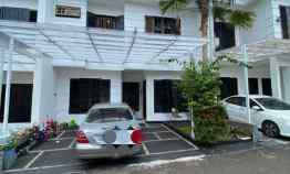 Town House 2 Lantai Siap Huni Dilebak Bulus,Jaksel