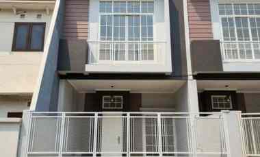 rumah lebak indah new minimalis row 3 mobil