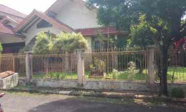 rumah lega halaman luas di cimahi