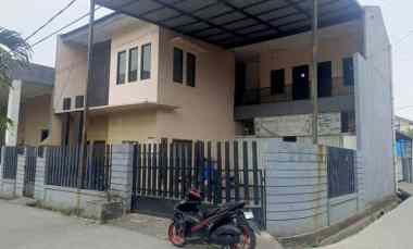 rumah lokasi oke di pulogebang kirana cakung jaktim