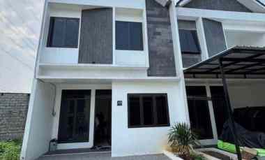 rumah lokasi premium 9 menit dari lrt harjamukti