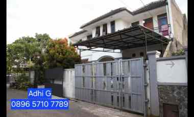 rumah luas asri di sukaati bandung