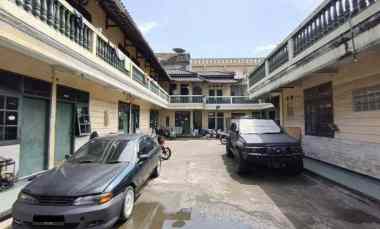 rumah luas kosan 20 kamar di pusat kota bandung