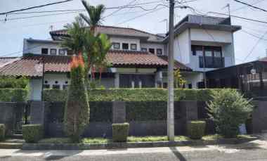 rumah luas mewah di pasteur bandung