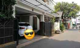 Rumah Kokoh Megah 2,5 Lantai 7 Kamar Kost2an BU di Lubang Buaya Jakart