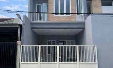 rumah mangga pondok tjandra sidoarjo strategis