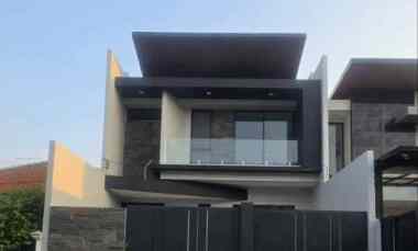 rumah manyar jaya new gress minimalis modern strategis