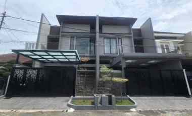 rumah manyar kertoadi new gress minimalis strategis