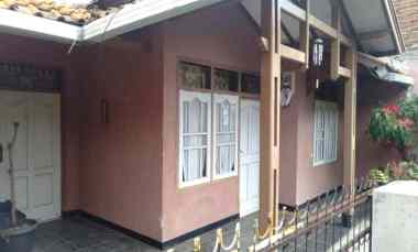 gambar rumah masuk gang cihanjuang dekat pemkot cimahi