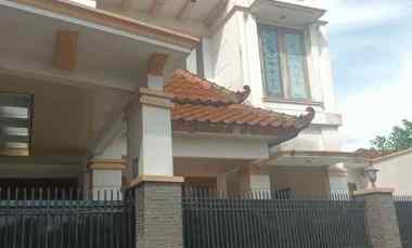 rumah megah sangat murah lokasi strategis di kudus