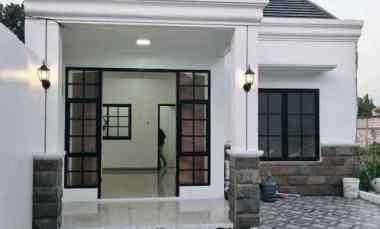 rumah mewah 1 lantai dekat alun alun kota depok
