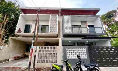 rumah mewah 2 lantai dekat terminal condong catur