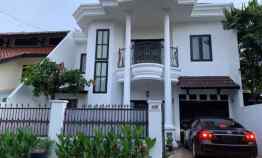 Rumah Mewah 2 Lantai di Jln. Dr Ratna Jatibening Bekasi
