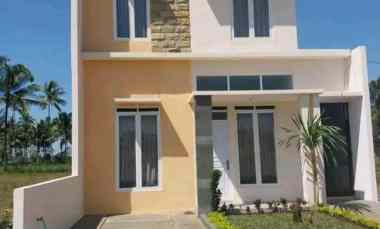 rumah mewah 2 lantai di malang