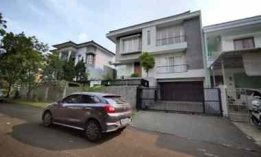 rumah mewah 3 lantai shm area bogor nirwana residence